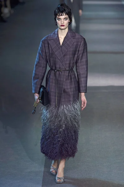 Look 41